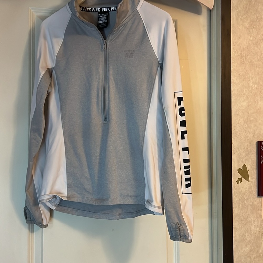 PINK Victoria's Secret Women's Gray and White Long Sleeve Top - Picture 2 of 6